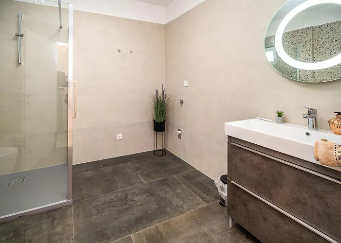 Apartment Krtica 2 *